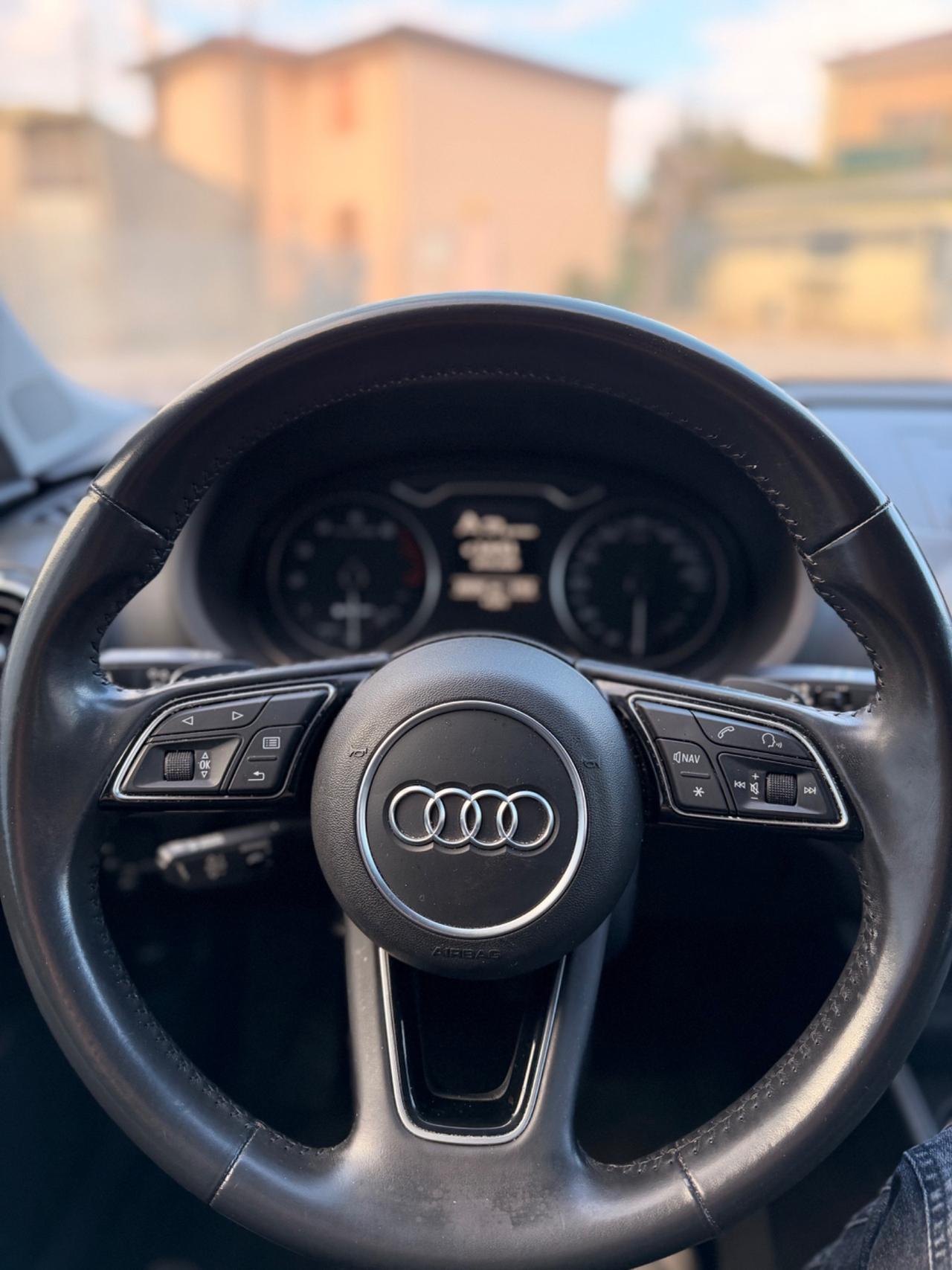 Audi A3 SPB 30 g-tron S tronic Admired