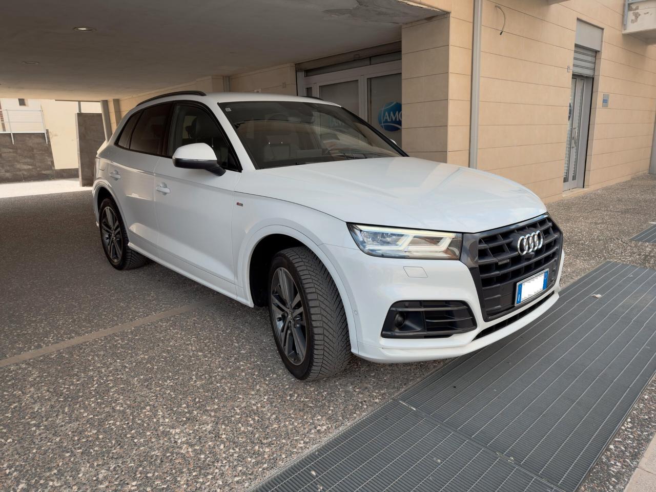Audi Q5 40 TDI quattro S tronic line plus 2.0 190 cv