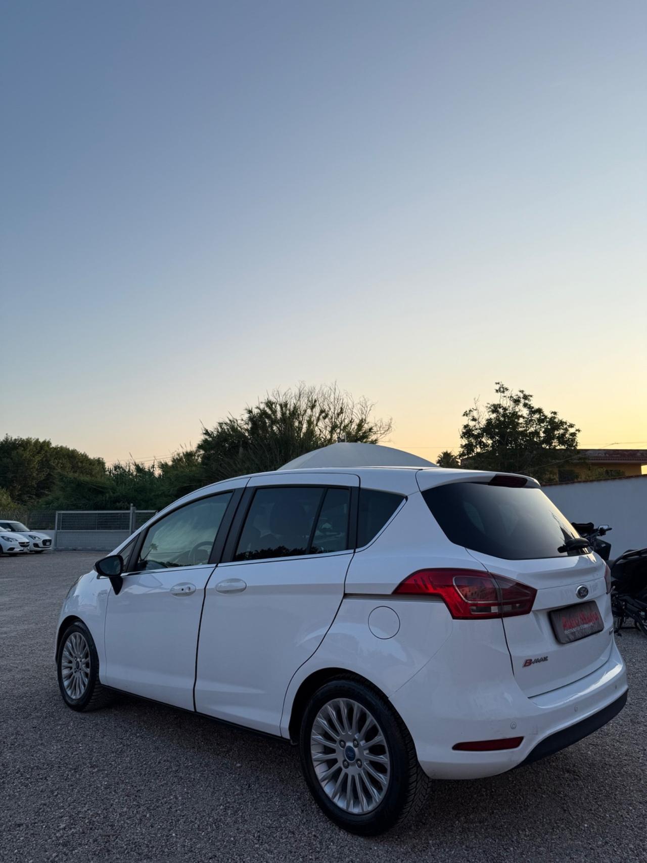 Ford B-Max 1.5 TDCi 75 CV Titanium