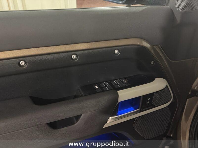 Land Rover Defender VII 2020 110 Diesel 110 2.0d sd4 S awd 240cv 7p.ti auto