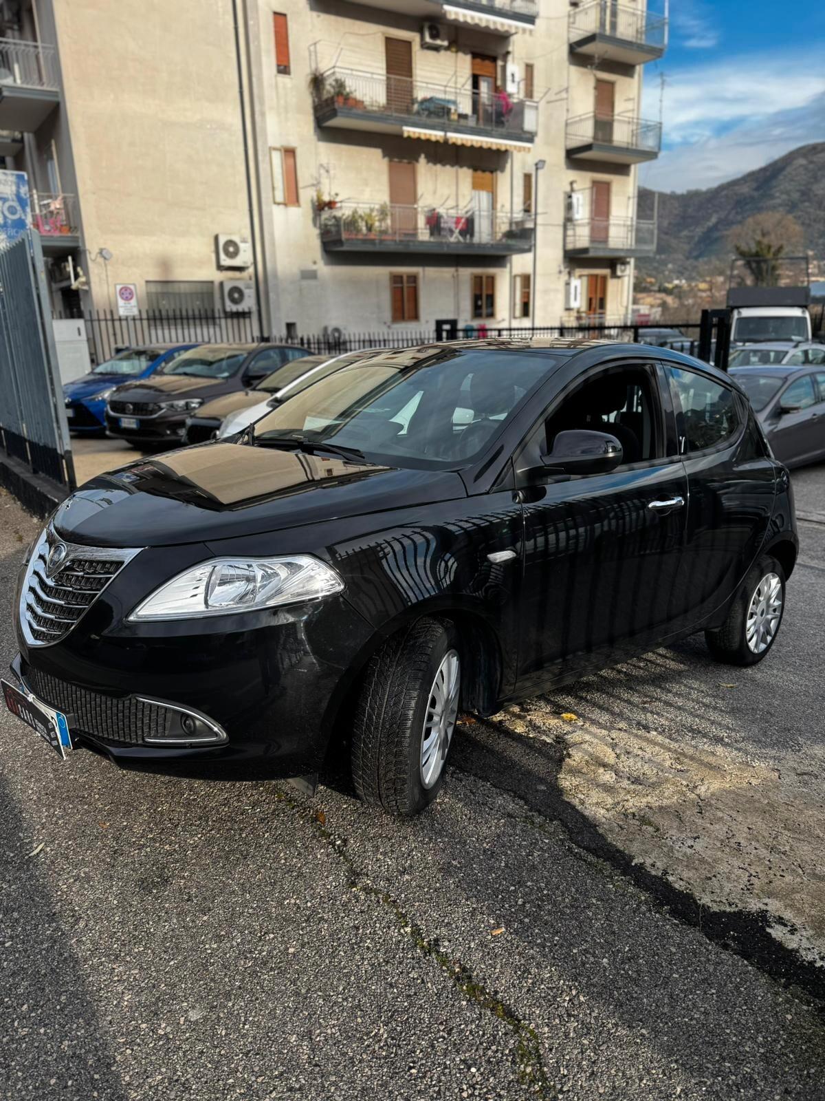 Lancia Ypsilon 1.3 MJT 16V 95 CV 5 porte S&S Platinum