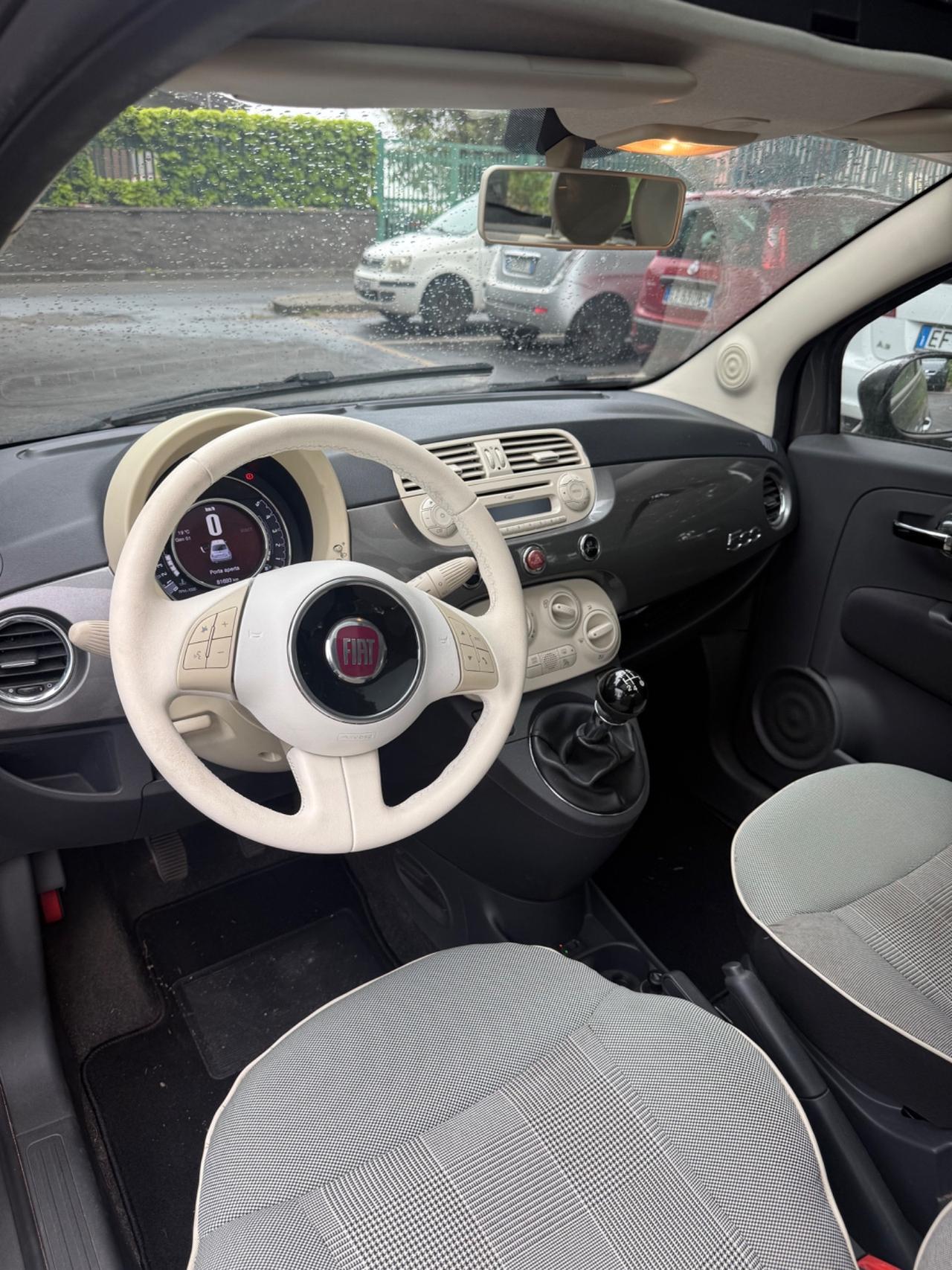 Fiat 500 LOUNGE