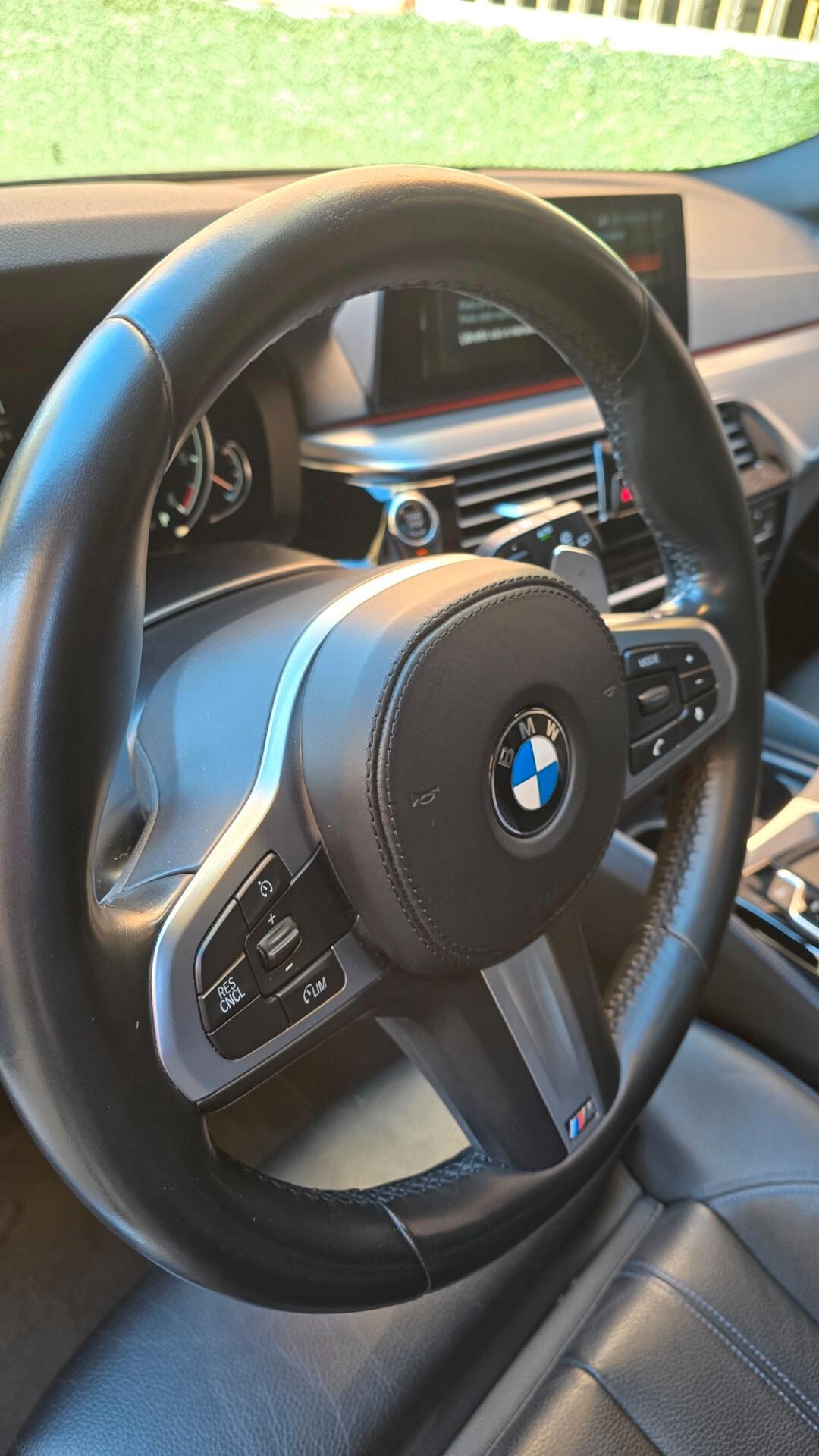 Bmw 520 530d x drive Touring Msport