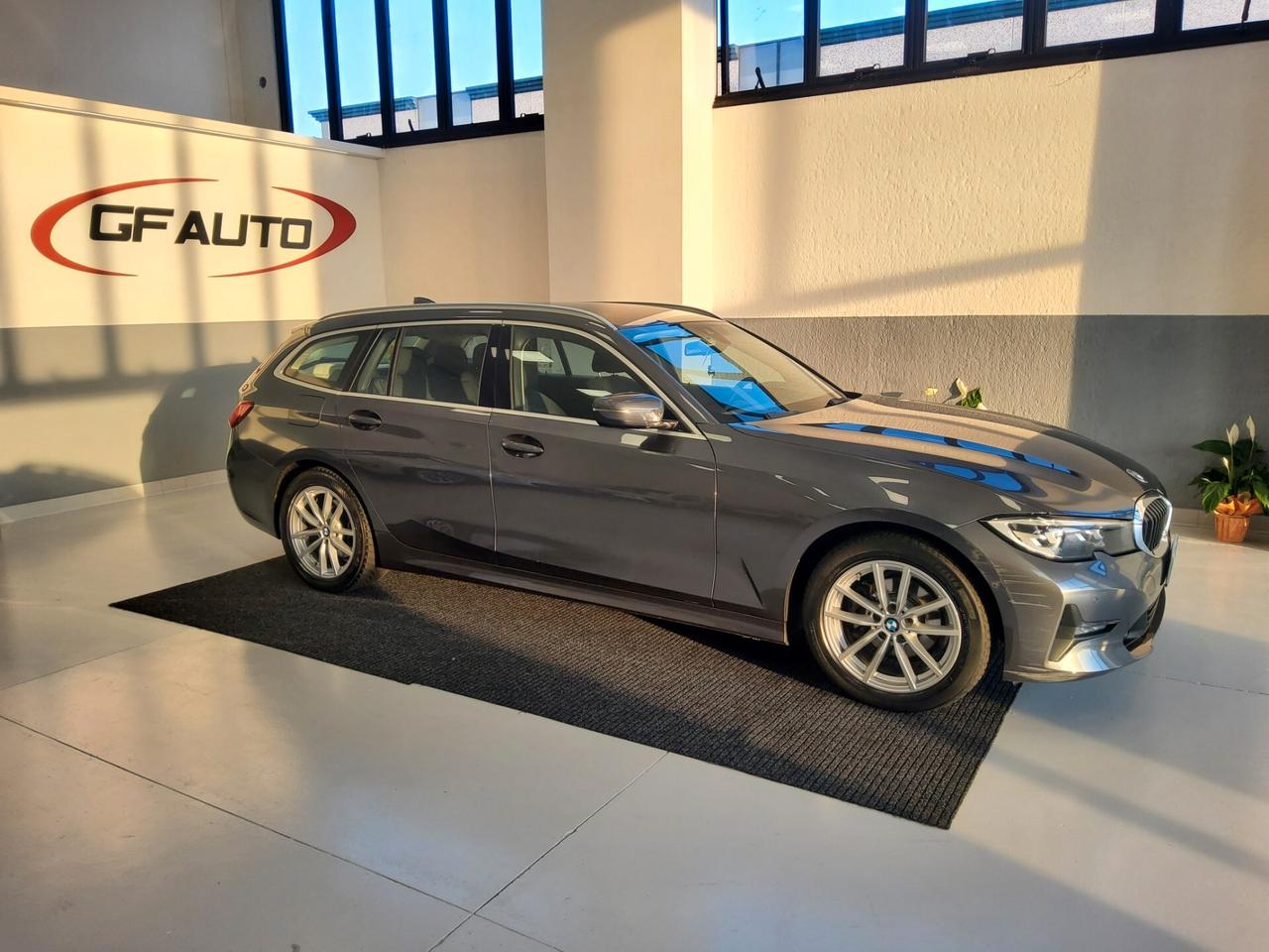 Bmw 318 318d 48V Touring Business Advantage