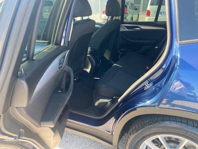 BMW X3 20 d Business Advantage xDrive Steptronic