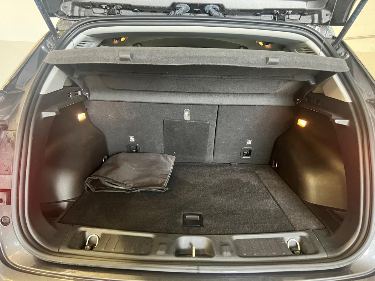 Jeep Compass II 2017 1.3 turbo t4 phev Limited 4xe at6