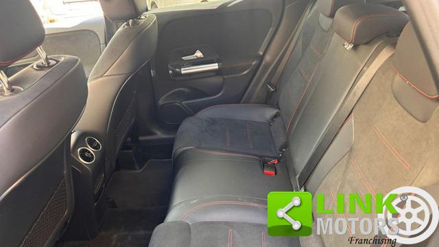 MERCEDES-BENZ GLA 200 d Automatic 4Matic Premium AMG