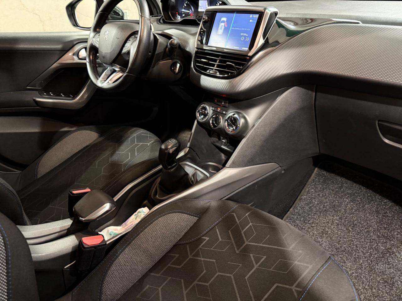 Peugeot 2008 PureTech 82 S&S Style