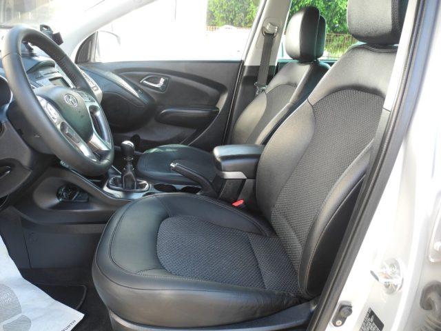 HYUNDAI iX35 2.0 CRDi 2WD 135cv - OK NEOPATENTATI -"DA VETRINA"