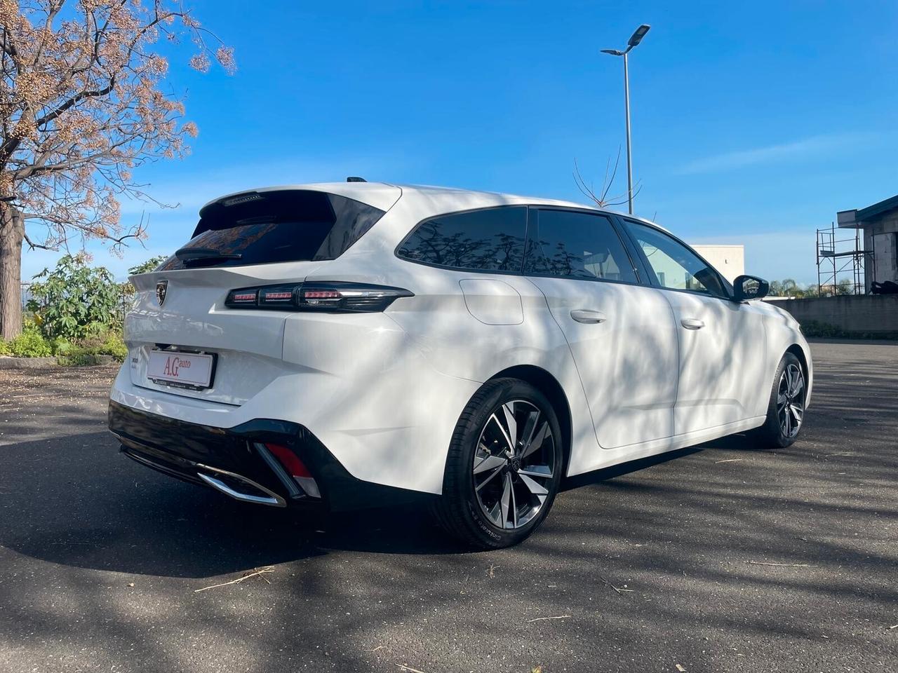 Peugeot 308 BlueHDi 130 S&S SW Allure