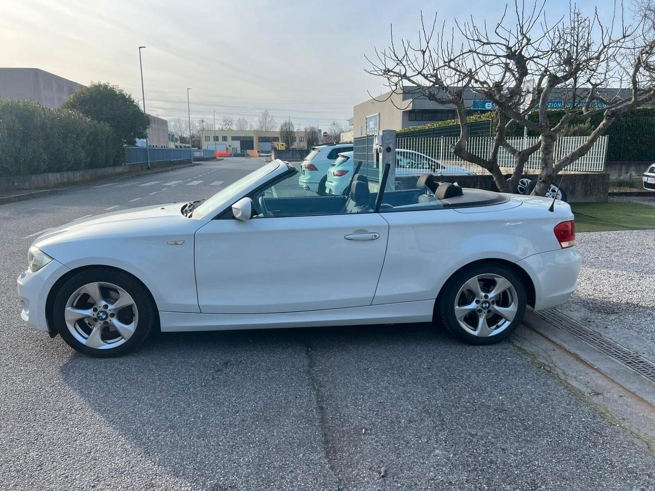 Bmw 118 120d Cabrio Eletta