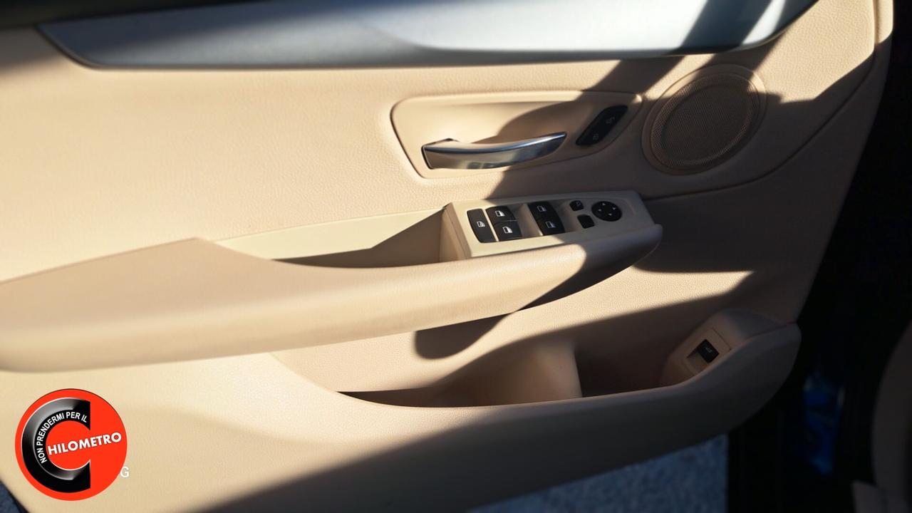 Bmw 2er Active Tourer 218d Active Tourer Luxury