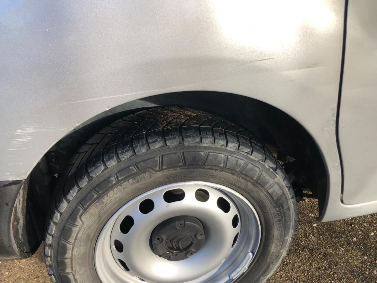 Citroen Berlingo BlueHDi 3 posti GRIP CONTROL