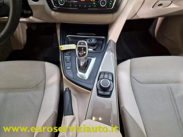 BMW 320 i Touring Modern