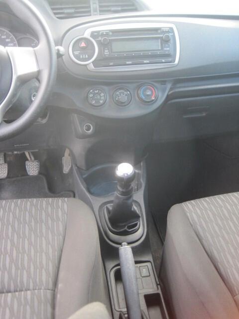 Toyota Yaris 1.0 5 porte Active