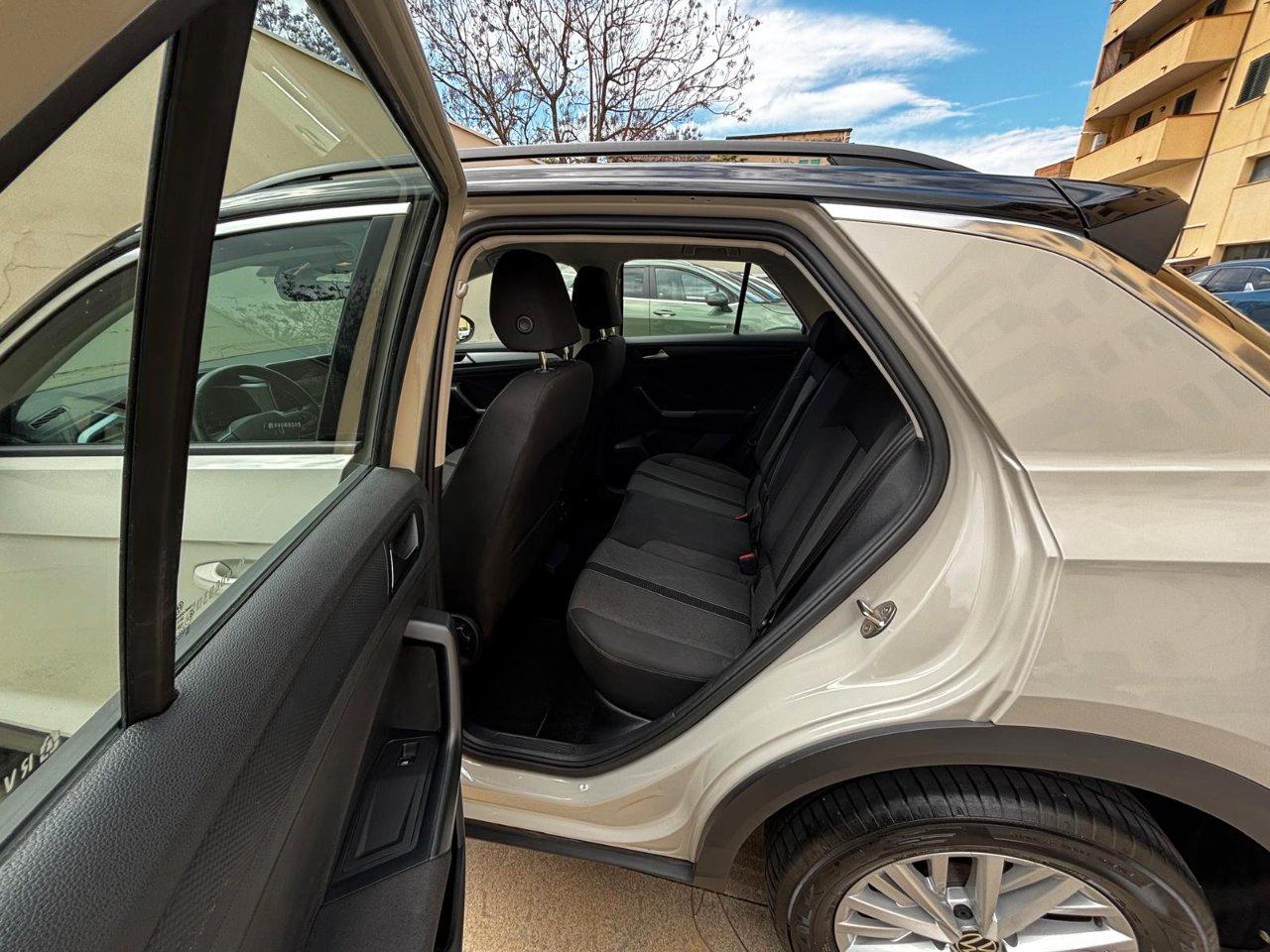 Volkswagen T-Roc 1.0 tsi Life 110cv