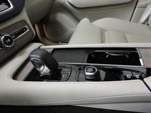 VOLVO XC90 B5 (d) AWD PLUS BRIGHT AUTOMATICA 7P.