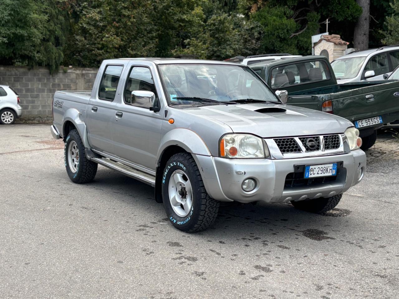 Nissan Navara 2500 turbo diesel 133cv