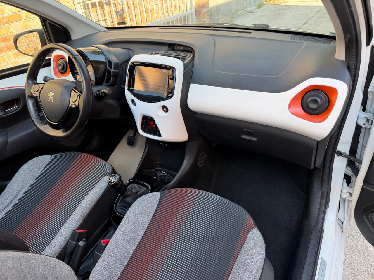 Peugeot 108 VTi 68 5 porte Roland Garros TOP!