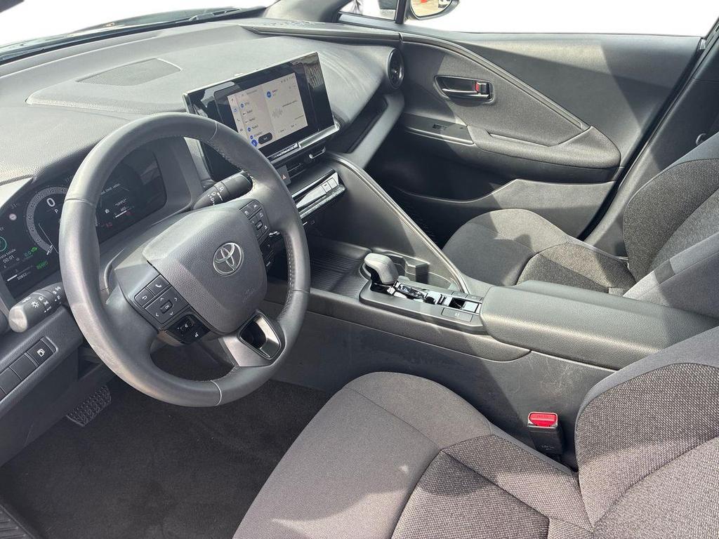 Toyota C-HR 1.8 hv Active fwd e-cvt