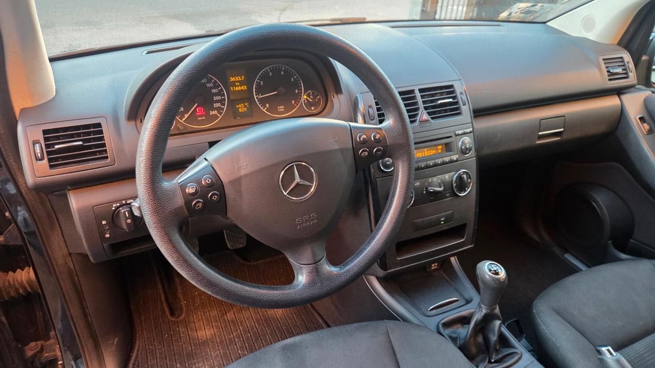 Mercedes-benz A 160 BlueEFFICIENCY Executive