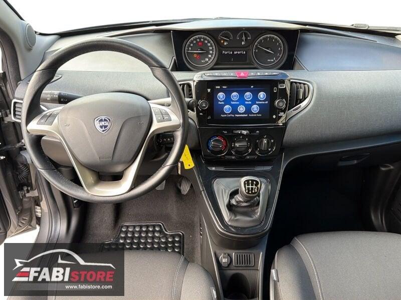 Lancia Ypsilon 1.0 FireFly 70 Cv Hybrid Gold 5 POSTI - Schermo, CarPlay, Ruotino ecc