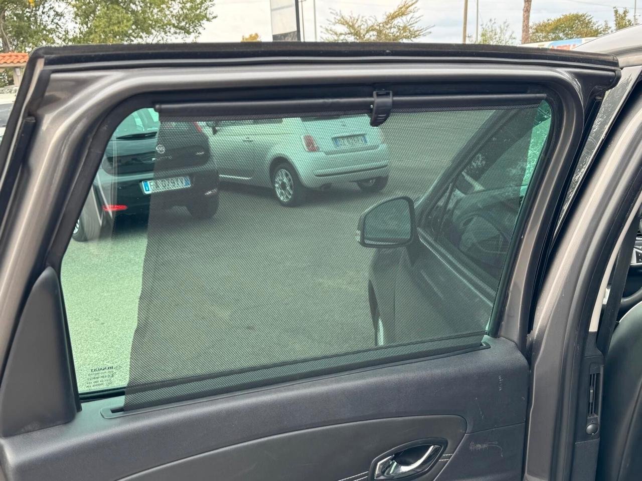 Renault Scenic XMOD 1.5 DCI 110CV 2012