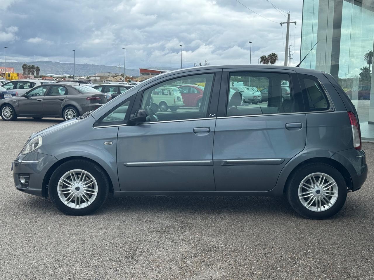 Lancia MUSA 1.3 Mjt 95 CV Platinum