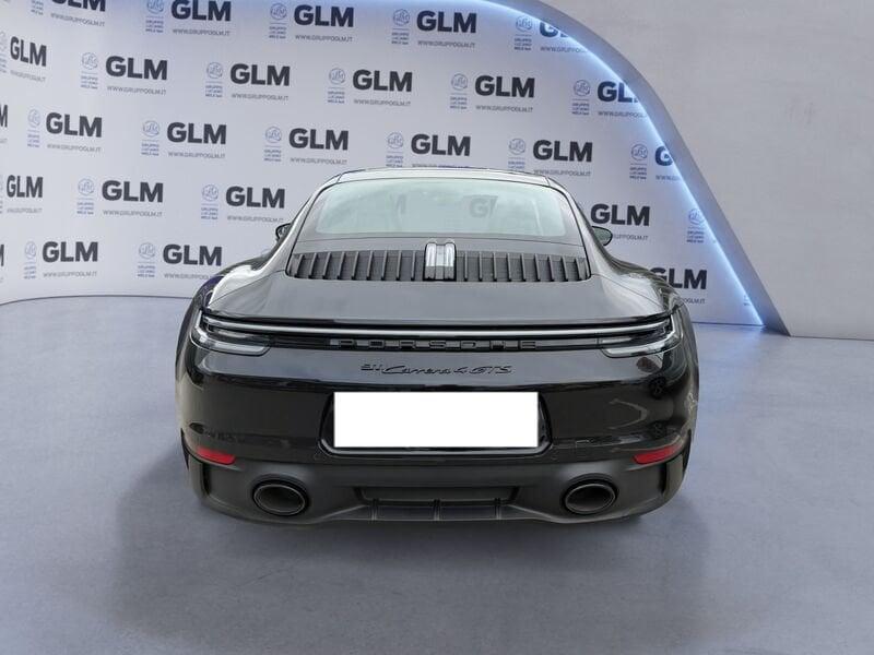 Porsche 911 Carrera 4 GTS