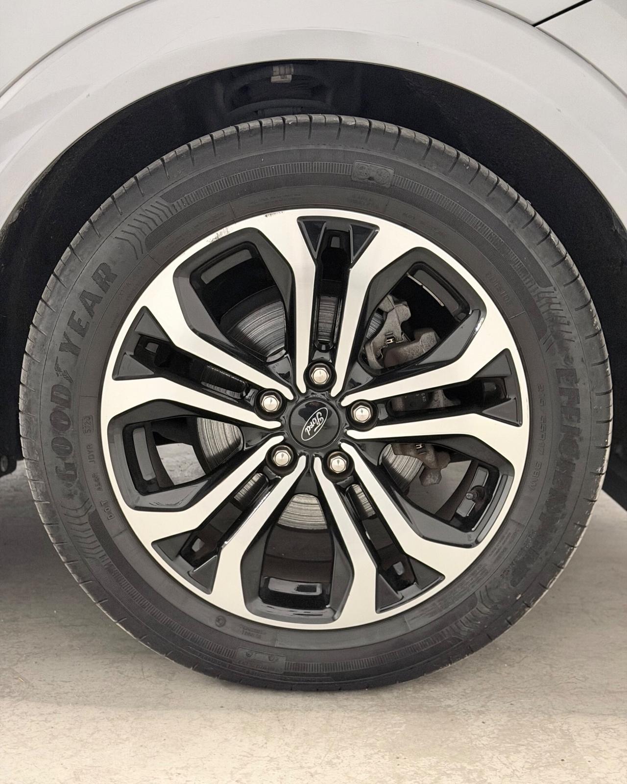 Ford Puma 1.0 EcoBoost Hybrid 155 CV S&S ST-Line