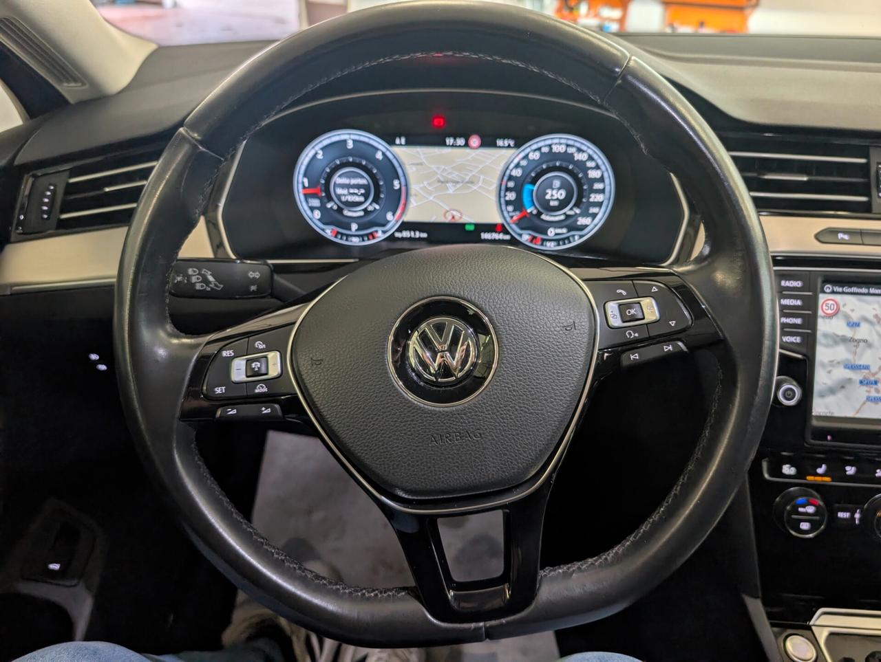 Volkswagen Passat Variant 2.0 TDI DSG Highline BlueMotion Technology