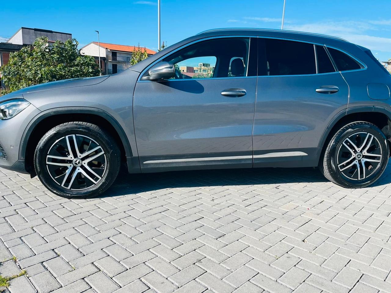 Mercedes-benz GLA 200D DA VETRINA