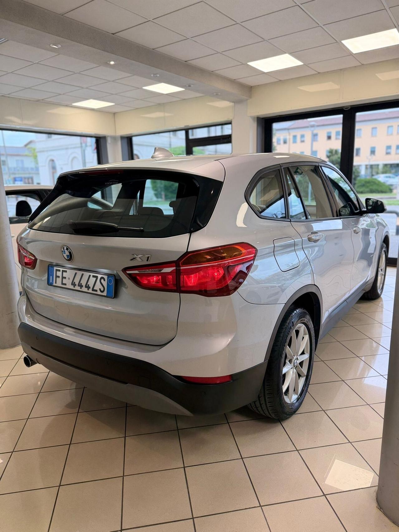 Bmw X1 sDrive18d Advantage