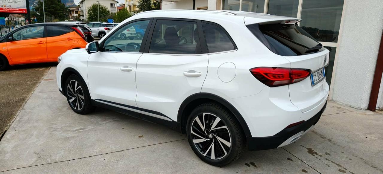 Mg ZS EV Luxury HYBRID+ KM 13000