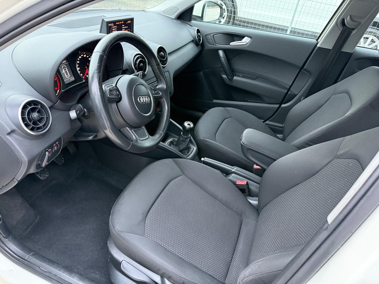 Audi A1 Sportback 1.6 tdi 90cv