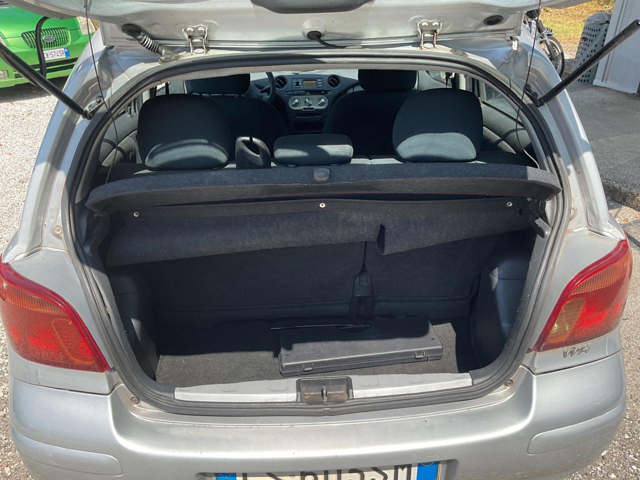 Toyota Yaris 1.0 5 porte Sol