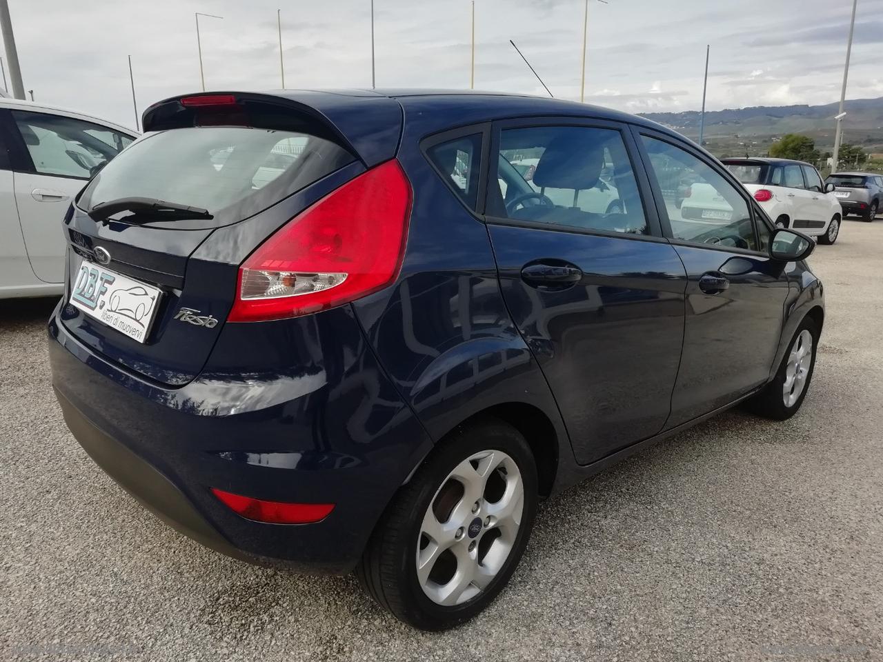 FORD Fiesta 1.4 TDCi 70 CV 5p. Titanium