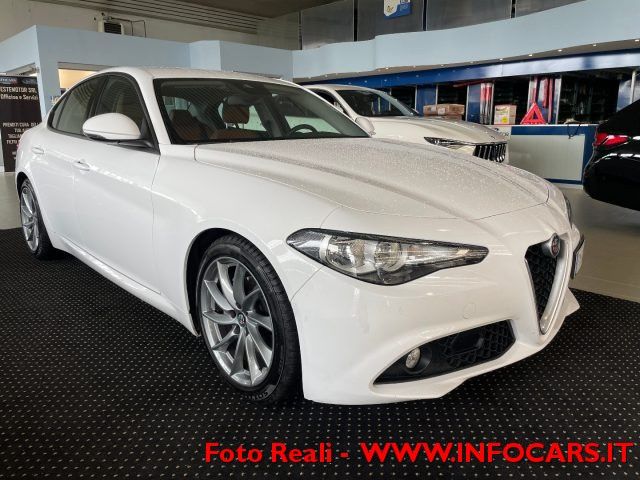 ALFA ROMEO Giulia 2.2 Turbodiesel 150 CV AT8 Super