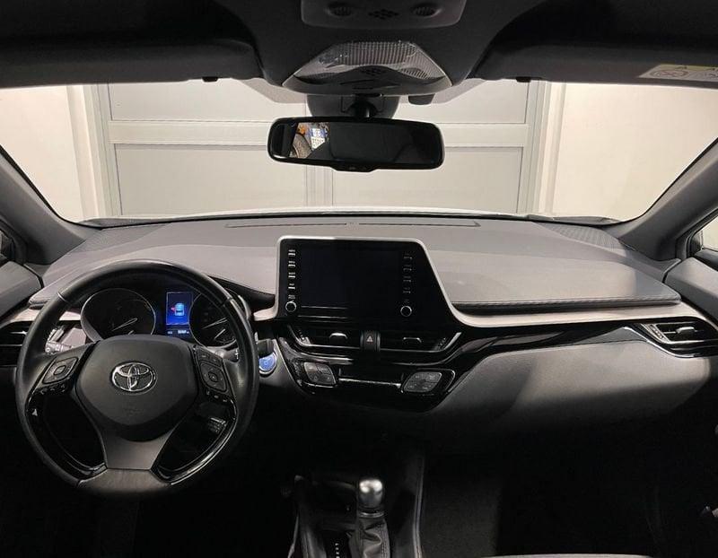 Toyota C-HR 1.8 Hybrid E-CVT Active