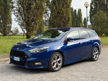 Ford Focus 2.0 EcoBoost 250 CV SW ST3