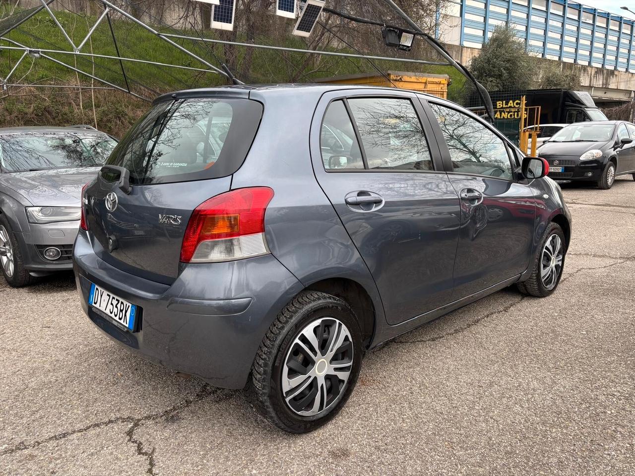 Toyota Yaris 1.4 D-4D 5 porte Sol OK Neopatentati