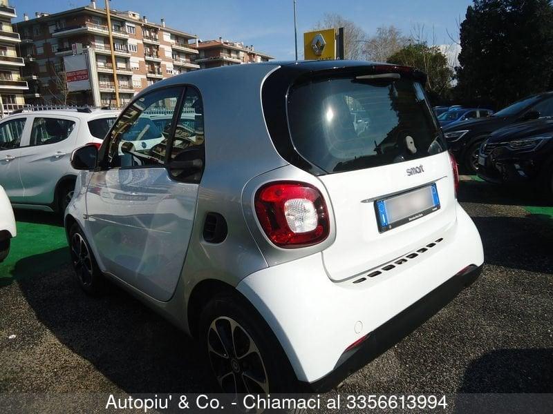 smart fortwo 70 1.0 twinamic Passion