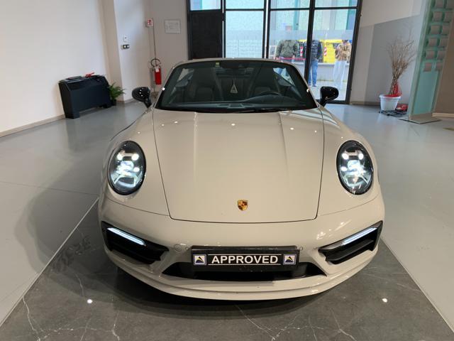 PORSCHE 911 Carrera Cabriolet