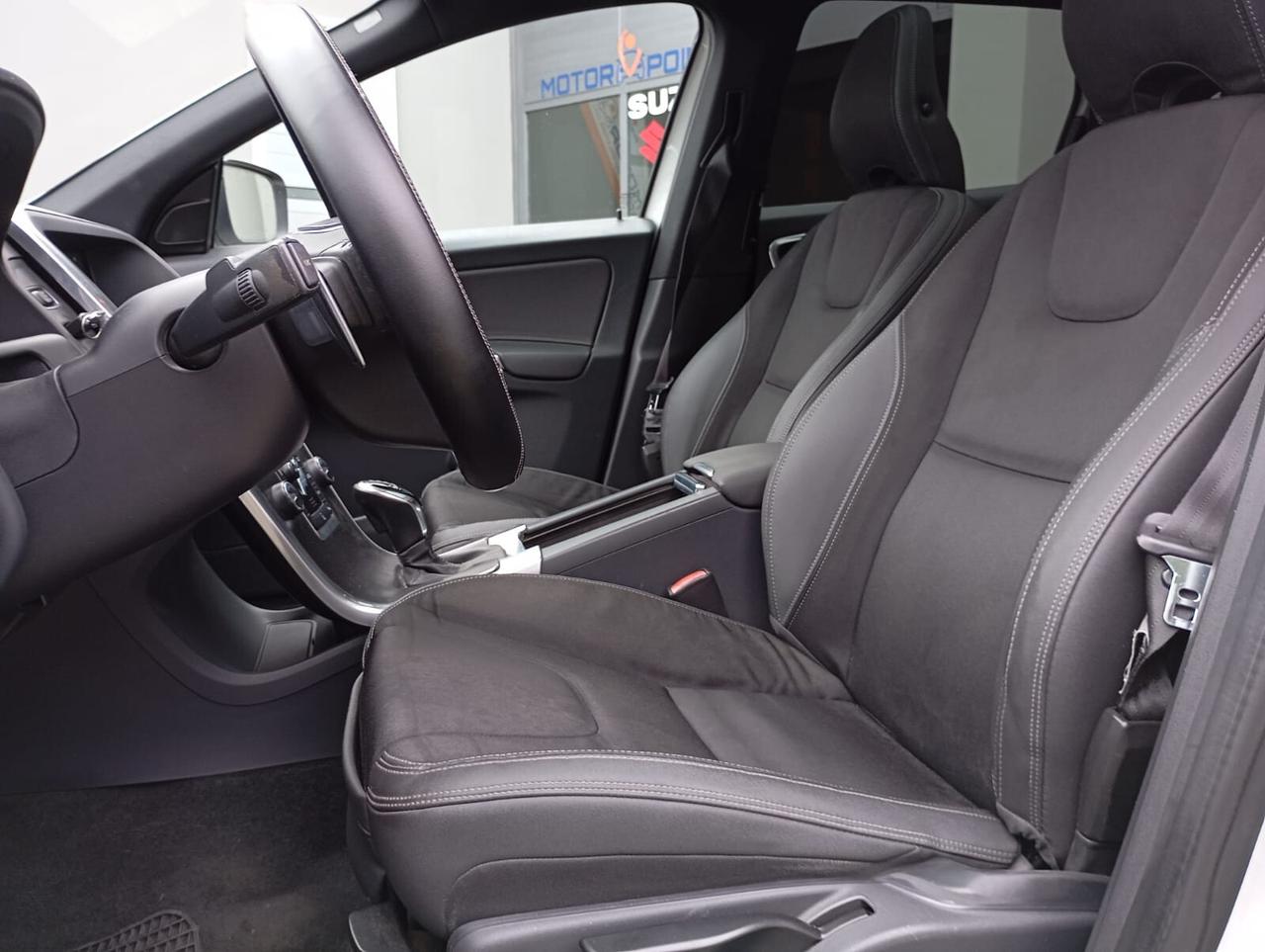 Volvo XC 60 XC60 D4 Geartronic Summum