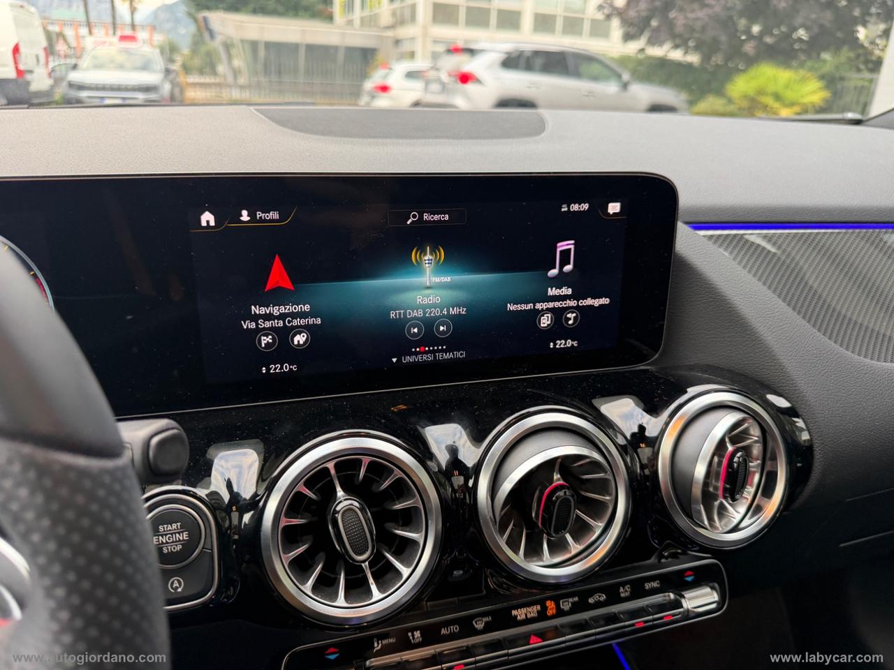 MERCEDES-BENZ GLA 200 d Automatic 4Matic Premium AMG LINE