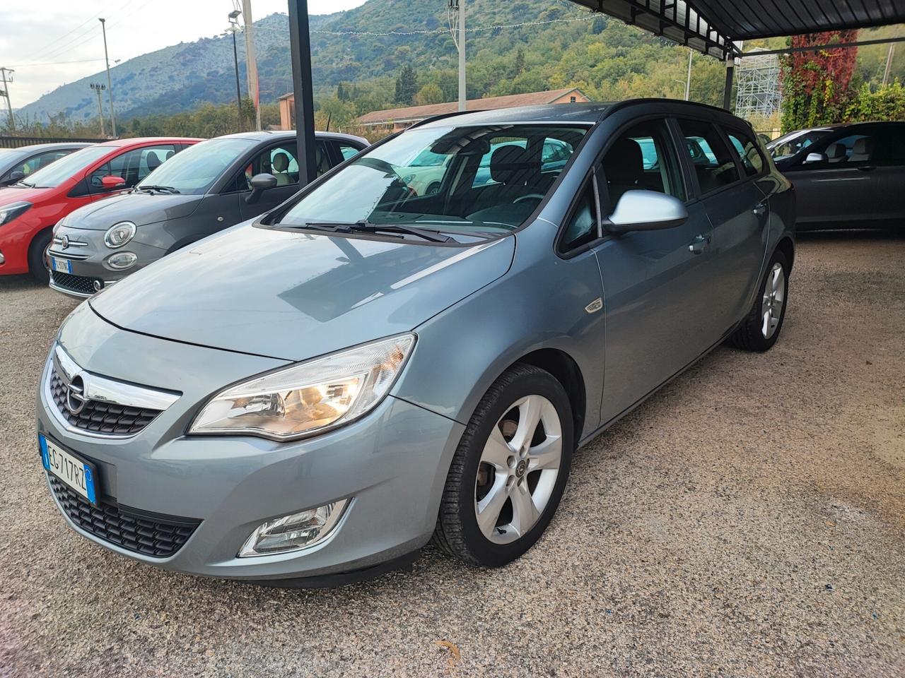 Opel Astra 1.6 115CV Sports Tourer Cosmo
