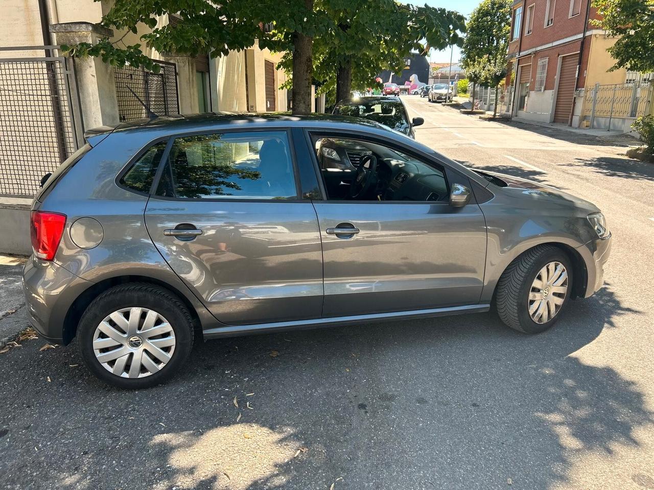 Volkswagen Polo 1.4 5 porte Highline BiFuel NEOPATENTATI