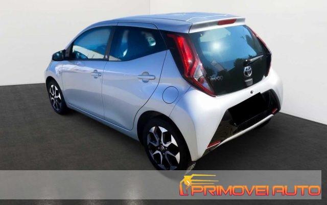 TOYOTA Aygo Connect 1.0 VVT-i 72 CV 5 porte x-play