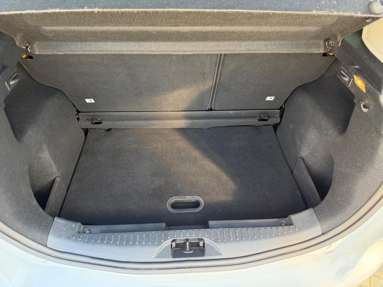Ford B-Max 1.5 TDCi 75 CV Titanium