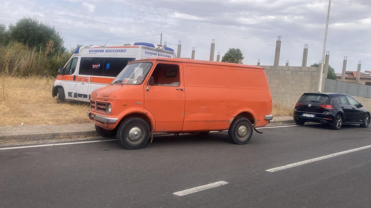 Bedford CF2 Cf250